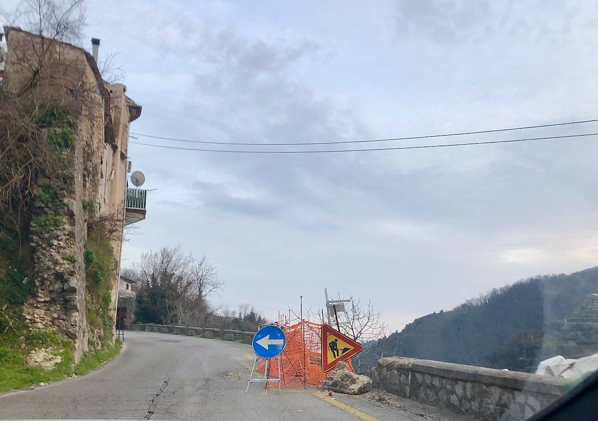 Tramonti, lavori urgenti da parte della Provincia per mettere in sicurezza SP2 in via Sclavo